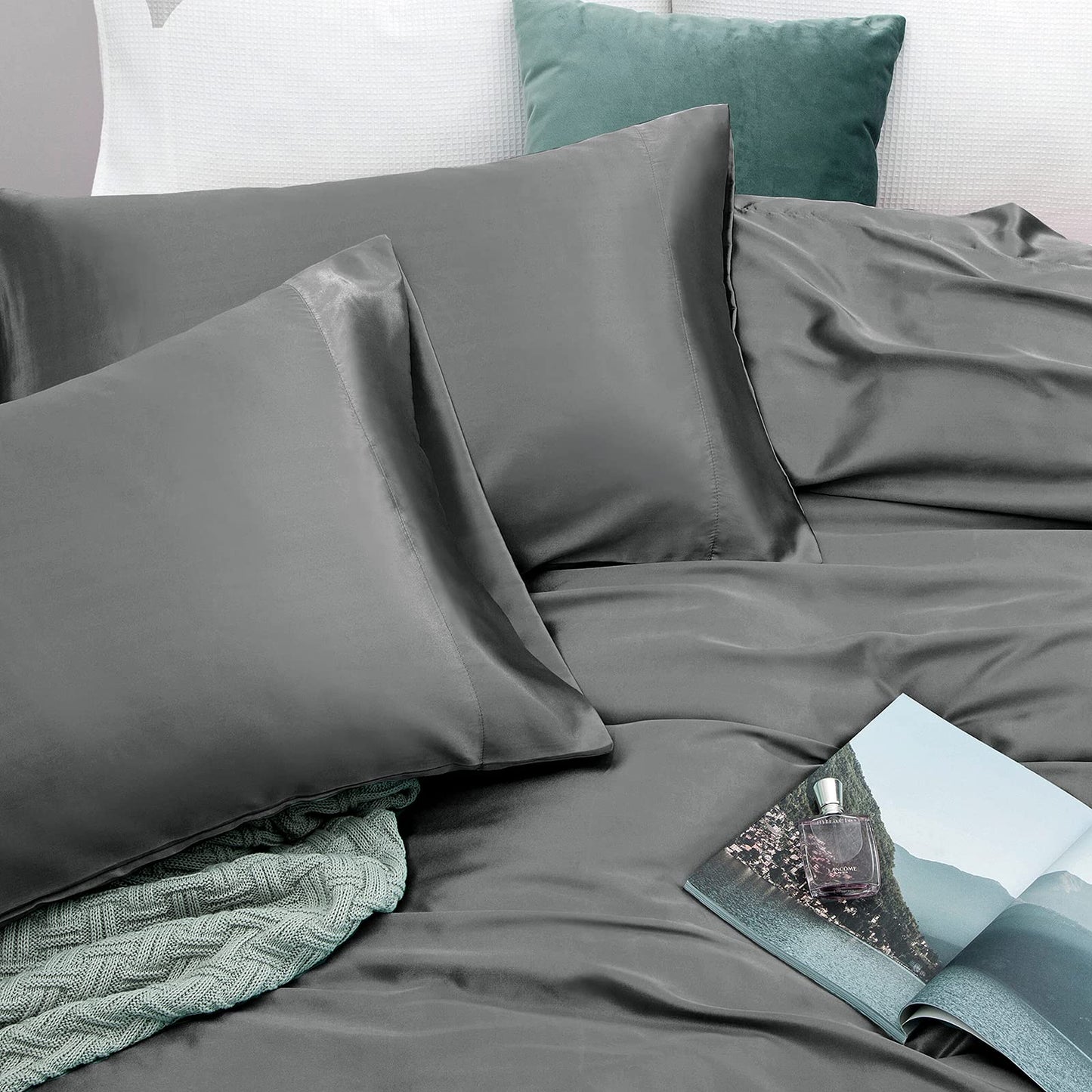 Vonty Satin Sheets Twin Silky Soft Satin Bed Sheets Forest Green Sheet Set, 1 Deep Pocket Fitted Sheet + 1 Flat Sheet + 1 Pillowcase