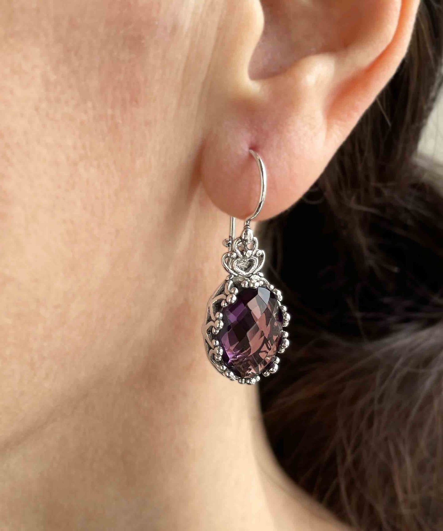 Filigree Art Amethyst Gemstone Crown Figured Women Silver Oval Drop