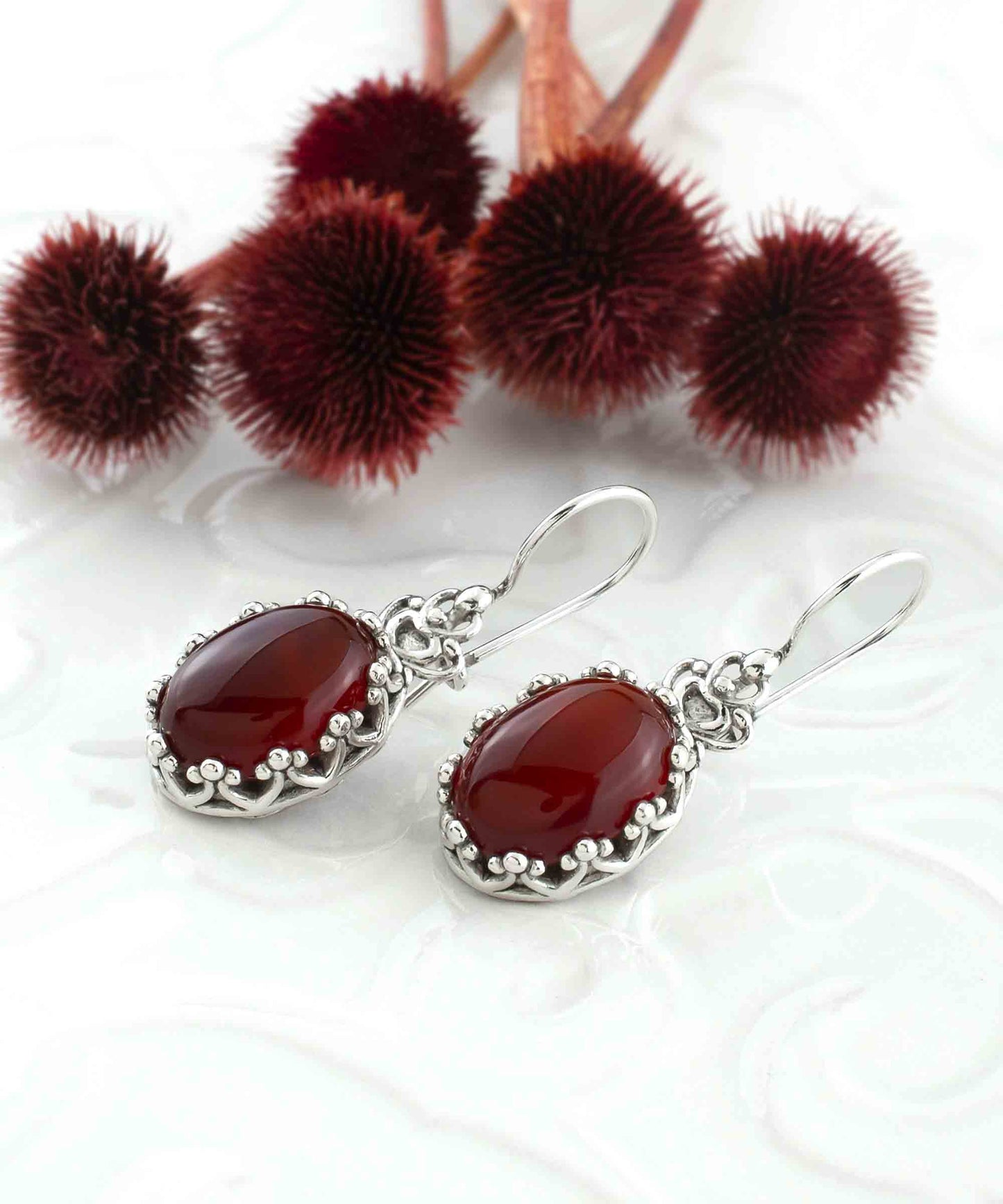 Filigree Art Carnelian Gemstone Crown Figured Women Silver Oval Drop