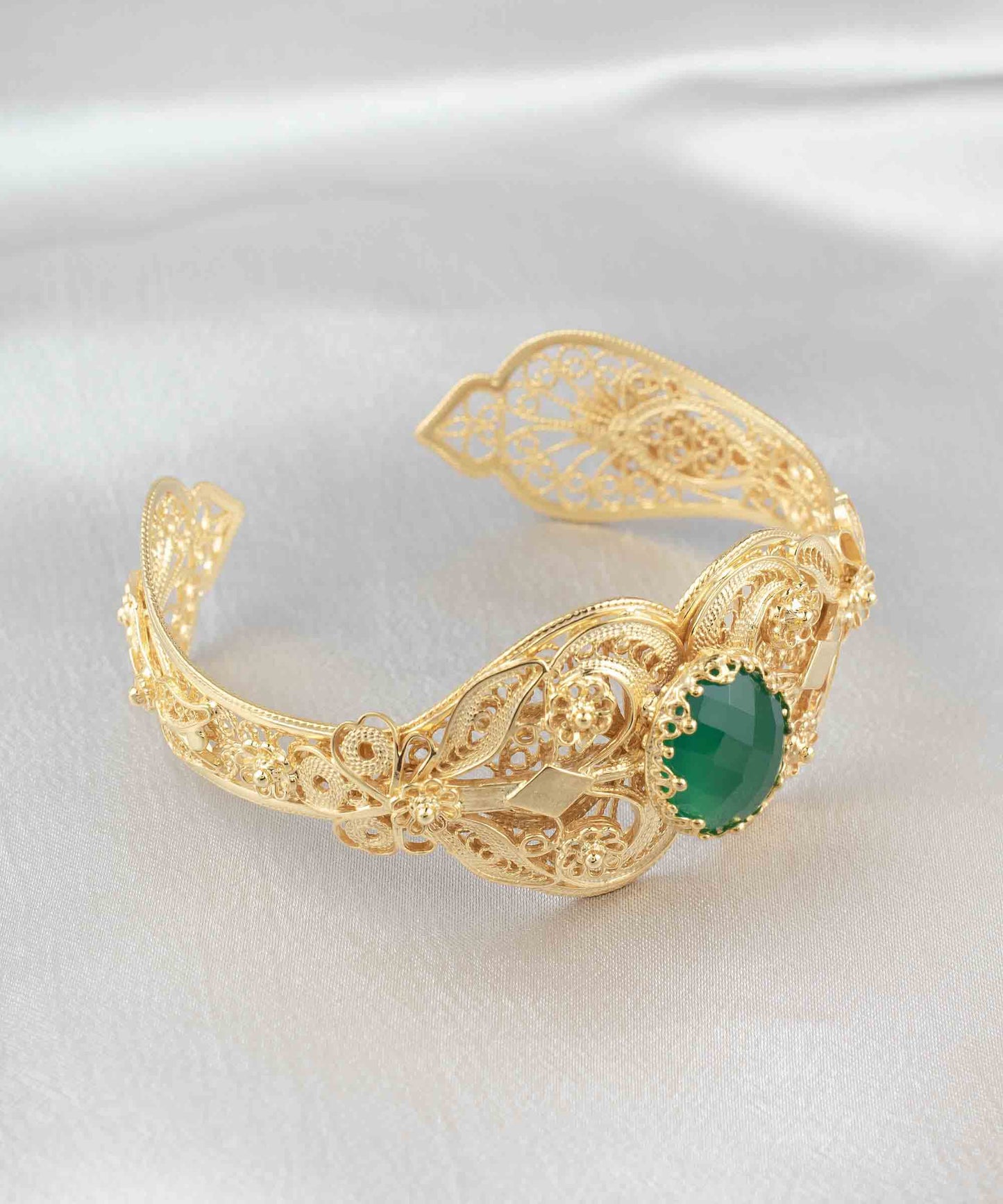 Gold Plated Sterling Silver Filigree Art Green Agate Gemstone Women