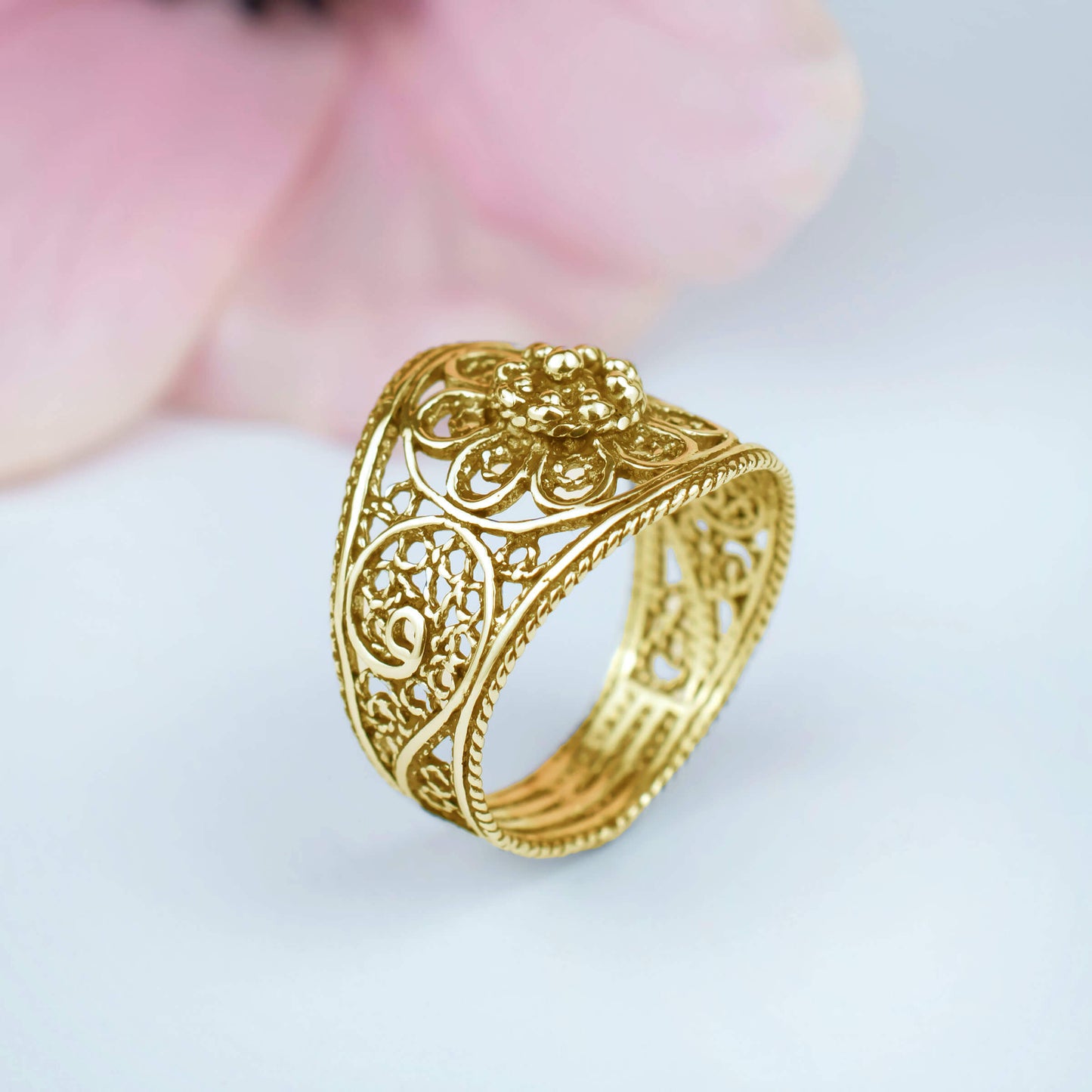 Filigree Art Lace Embroidery Women Gold Plated Silver Cocktail Ring