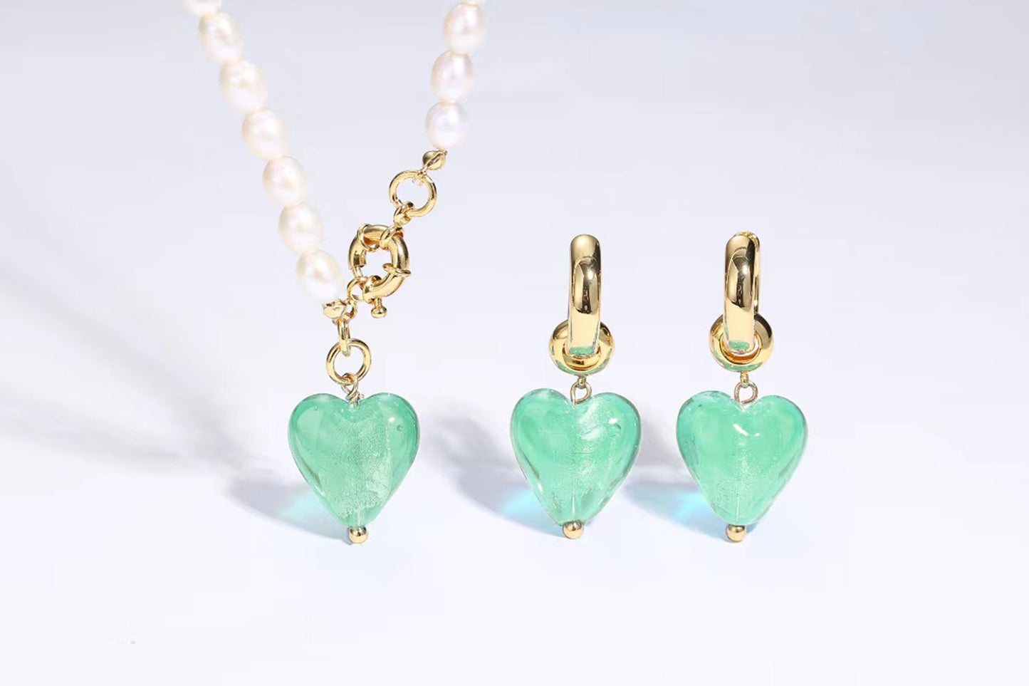 Esmée Lime Green Glaze Heart Pendant Pearl Necklace