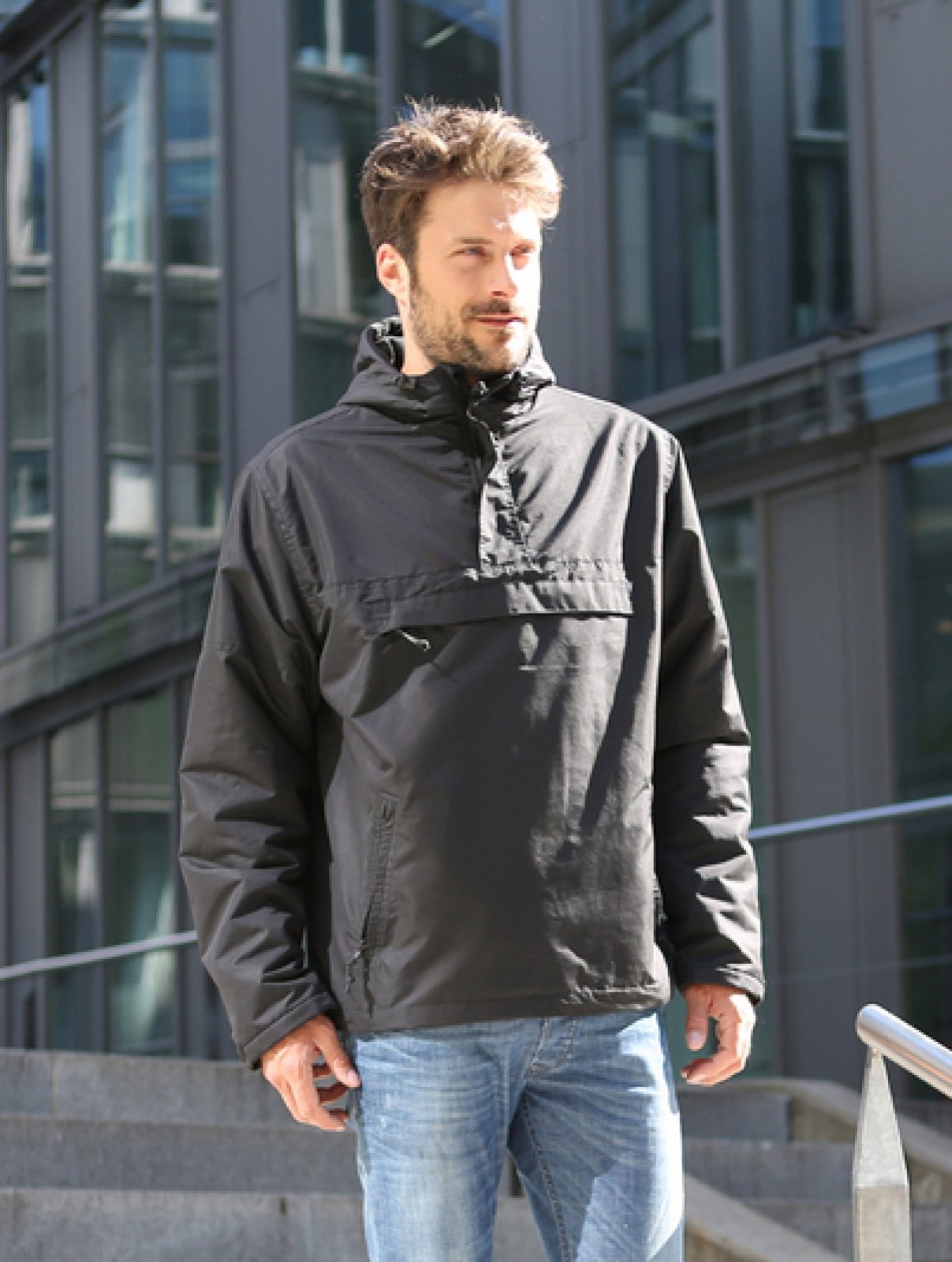 MENS OUTDOOR WINDBREAKER