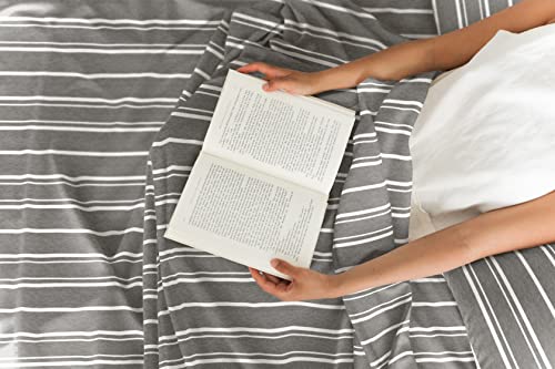 Queen Size 4 Piece Sheet Set - Comfy Breathable & Cooling Sheets - Hotel Luxury Bed Sheets for Women & Men - Deep Pockets, Easy-Fit, Extra Soft & Wrinkle Free Sheets - White Oeko-Tex Bed Sheet Set