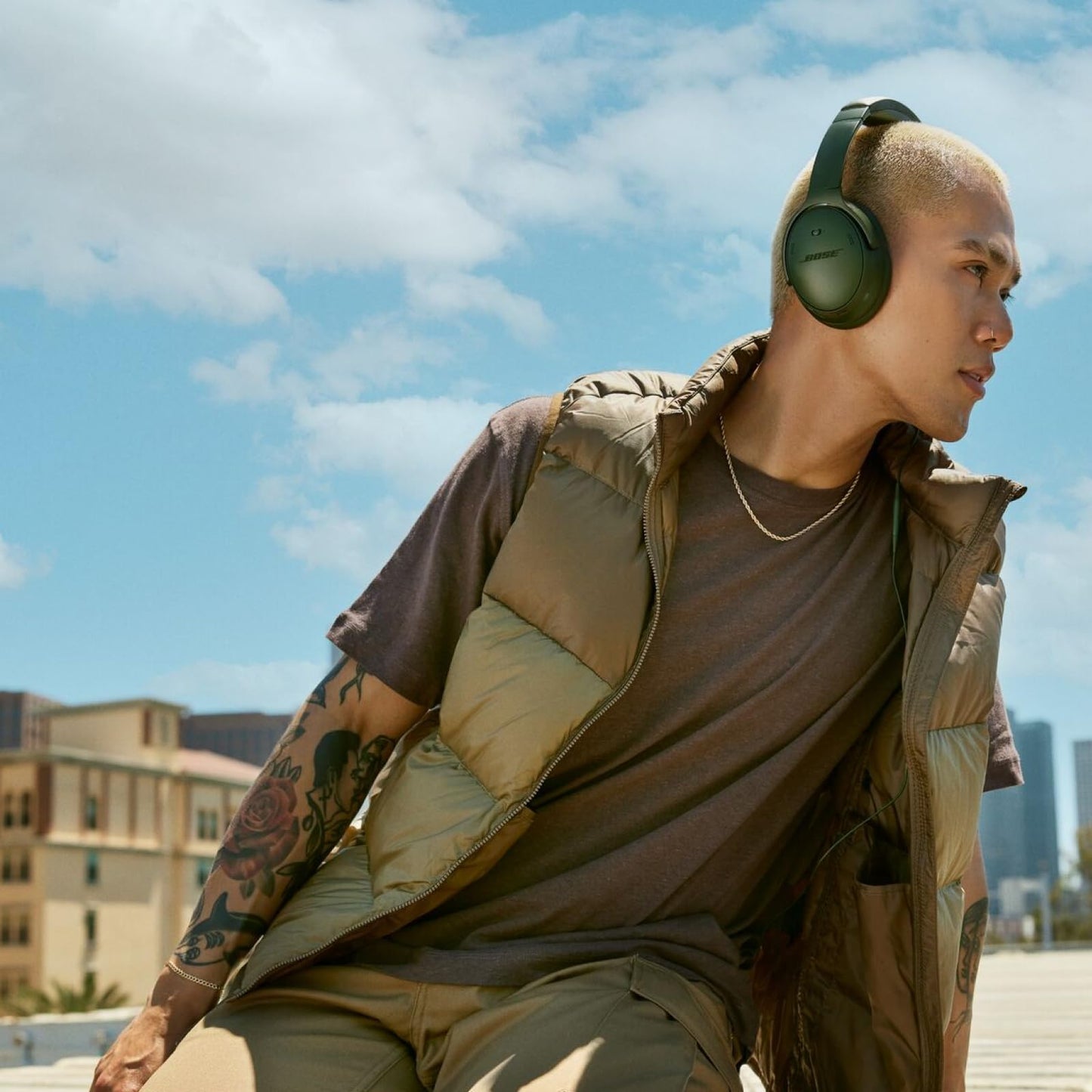 Bose QuietComfort Bluetooth Headphones, Wireless Headphones with Active Over Ear Noise Cancelling and Mic, Deep Bass, Up to 24 Hours of Playtime, Black