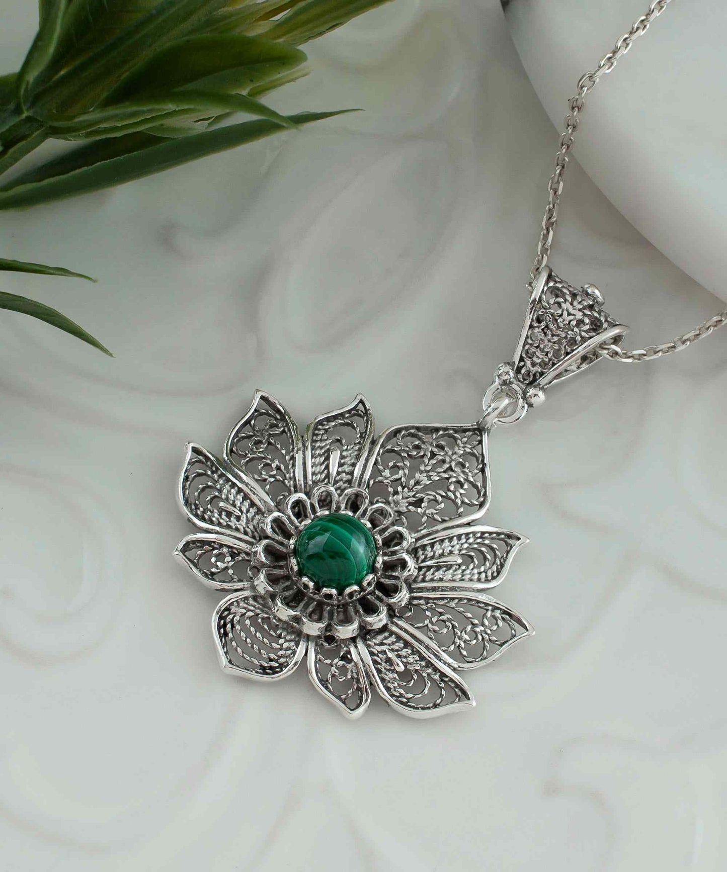 Filigree Art Silver Lotus Flower Malachite Gemstone Women Pendant