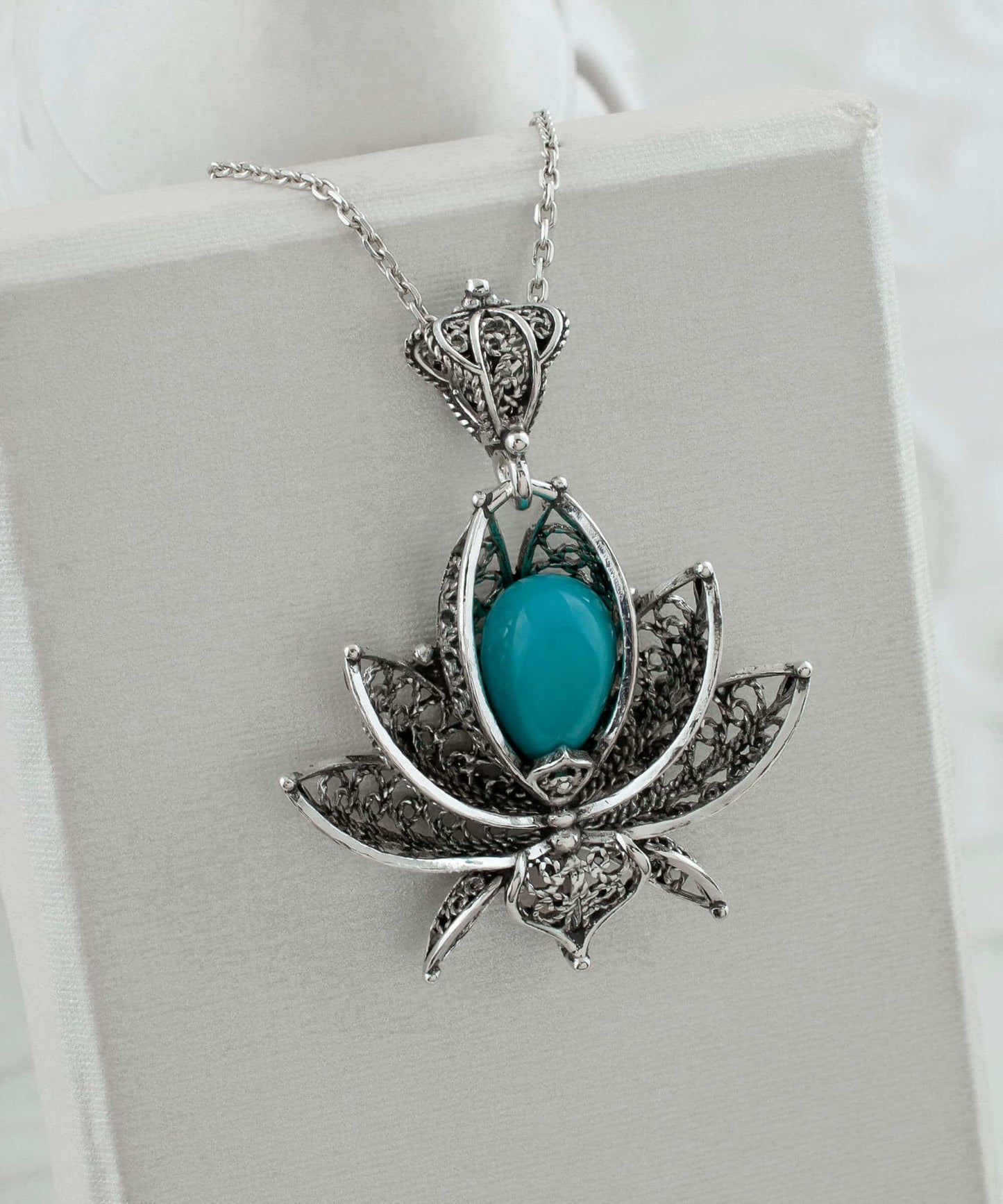Filigree Art Turquoise Gemstone 3D Lotus Flower Women Silver Pendant