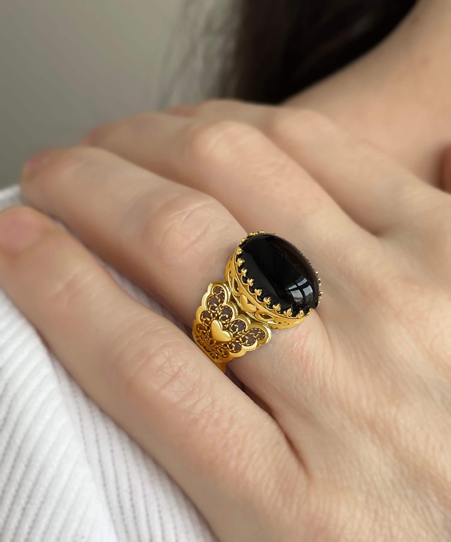 Double Heart Detailed Black Onyx Gemstone Filigree Art Gold Plated