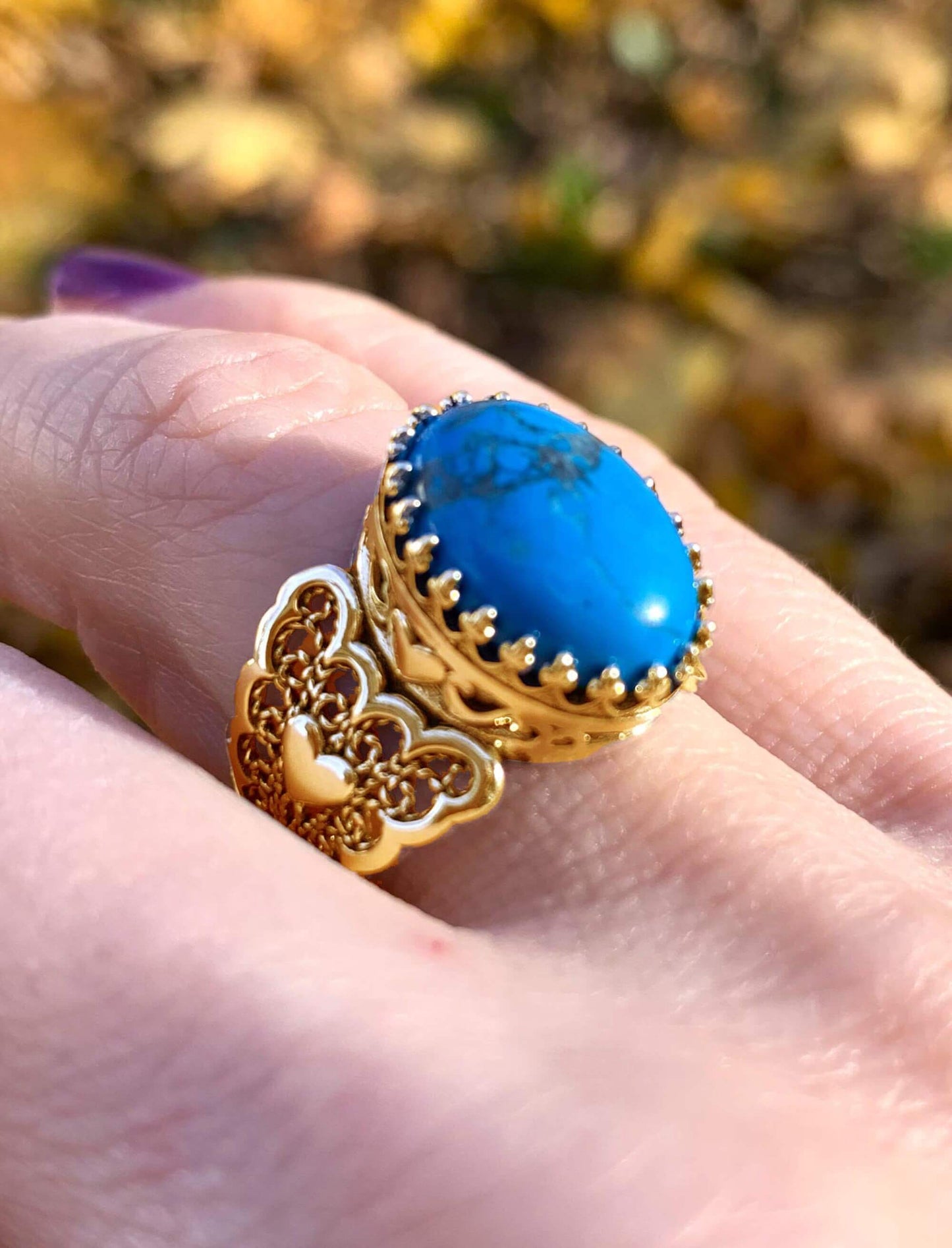Double Heart Detailed Turquoise Gemstone Filigree Art Gold Plated