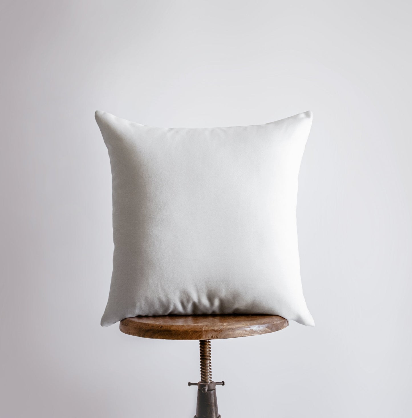 Merry Christmas | Vintage | Throw Pillow | Christmas Pillow | Home