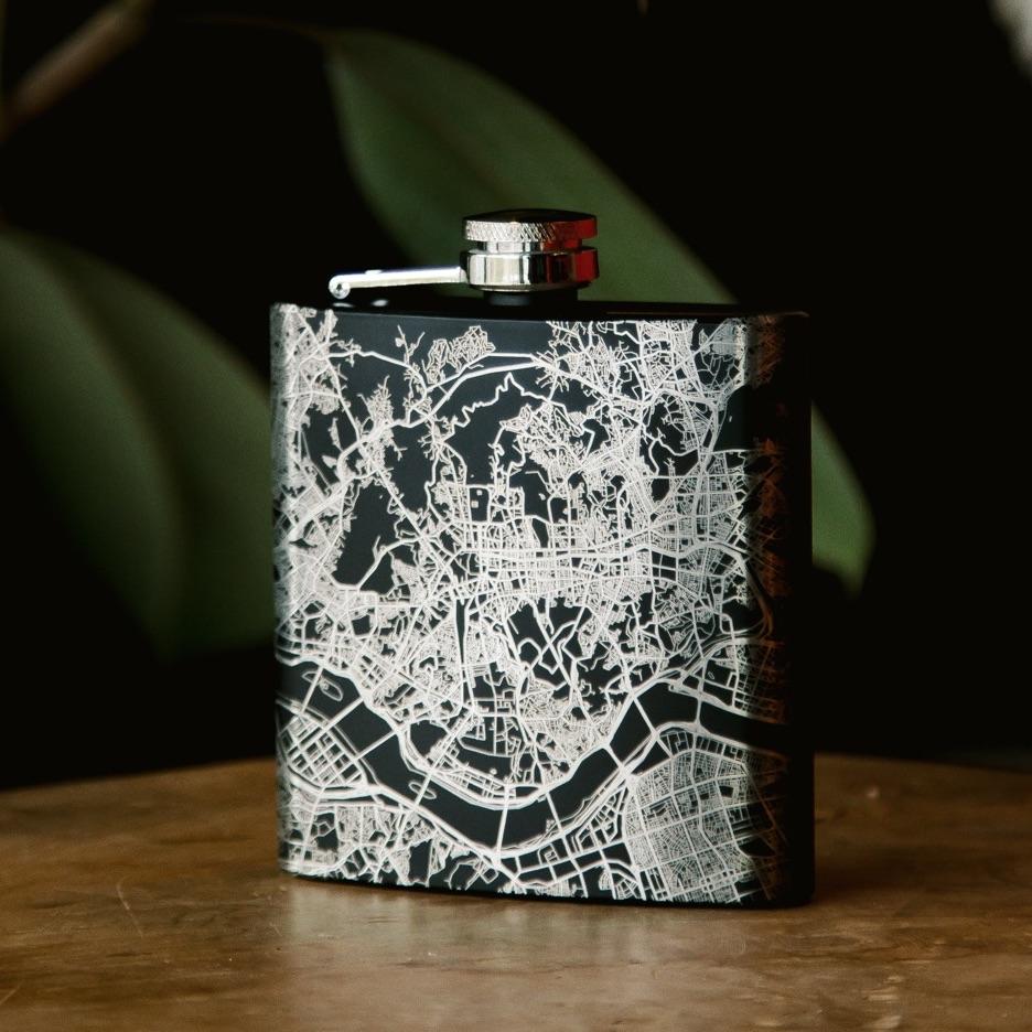 Trinidad - Colorado Map Hip Flask in Matte Black