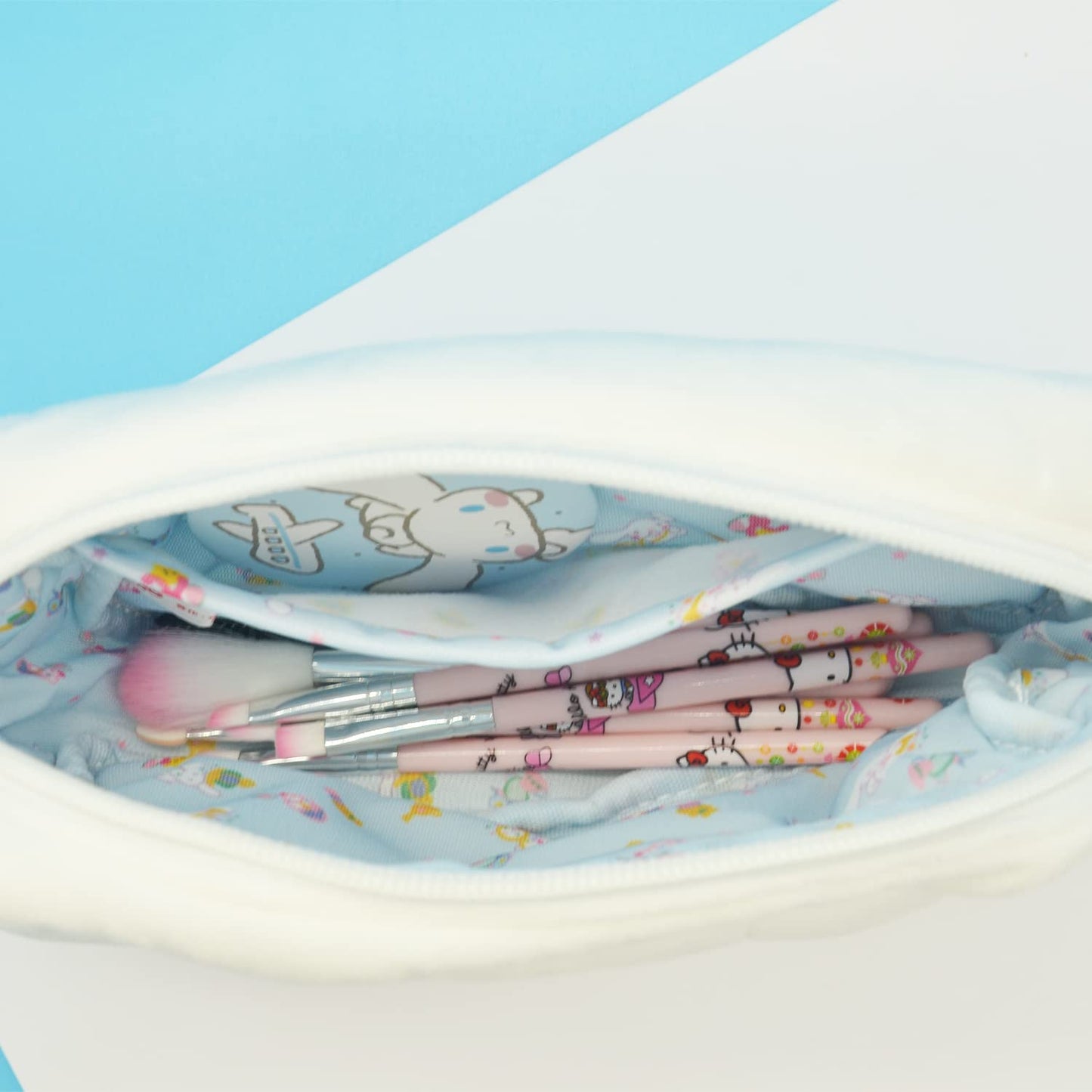 Kitty Travel Cosmetic Bag with Mirror